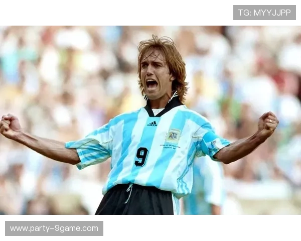 昔日国足球星辉煌岁月再回顾 他们的足坛传奇与时代印记